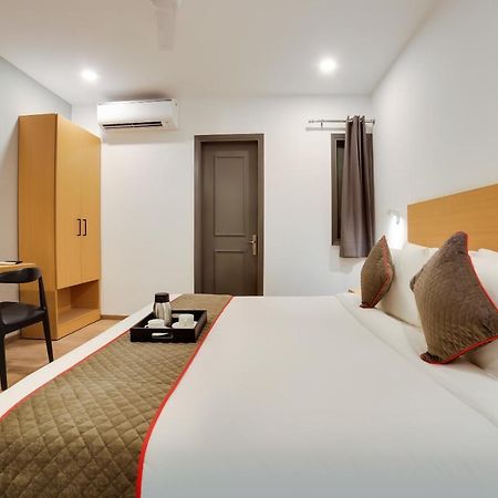 فندق نيودلهيفي  Oyo Townhouse 019 Anand Vihar المظهر الخارجي الصورة