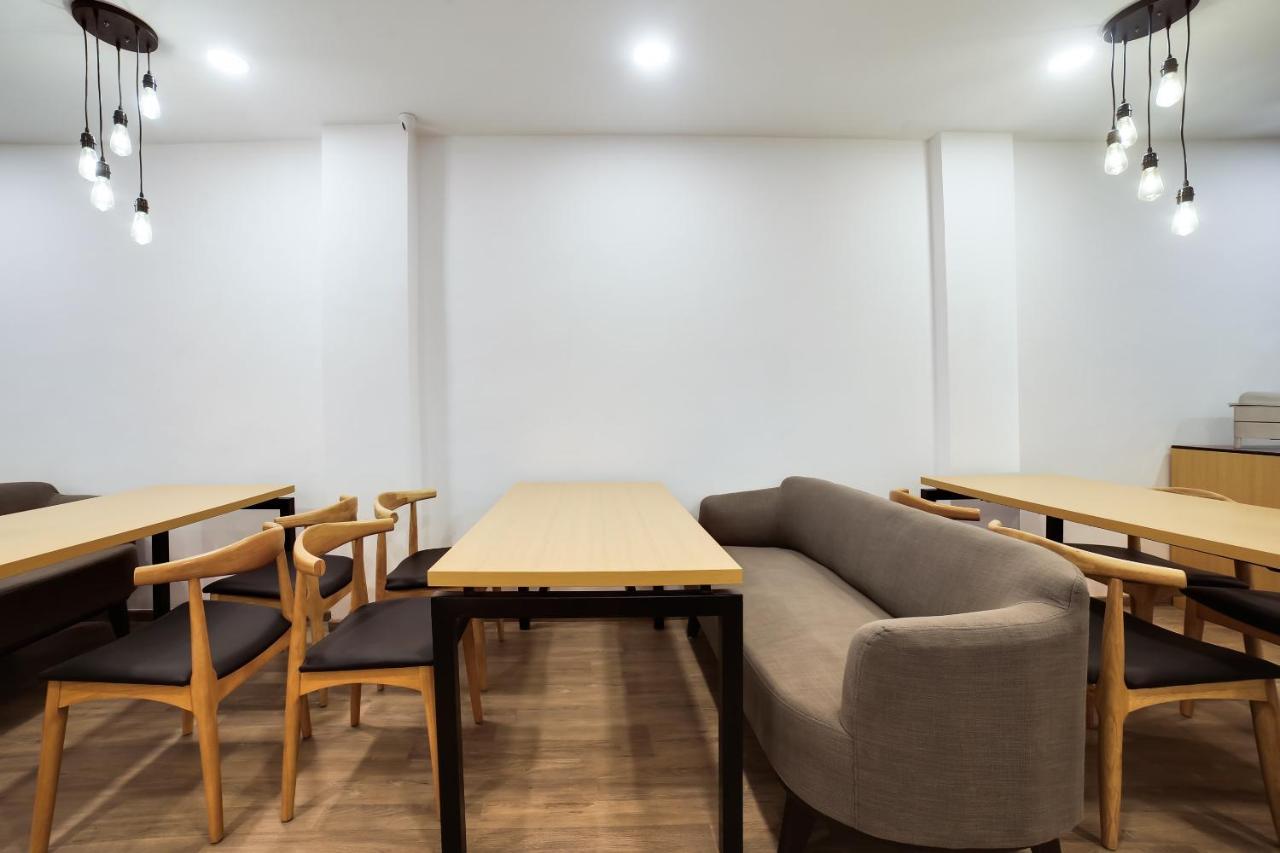 فندق نيودلهيفي  Oyo Townhouse 019 Anand Vihar المظهر الخارجي الصورة