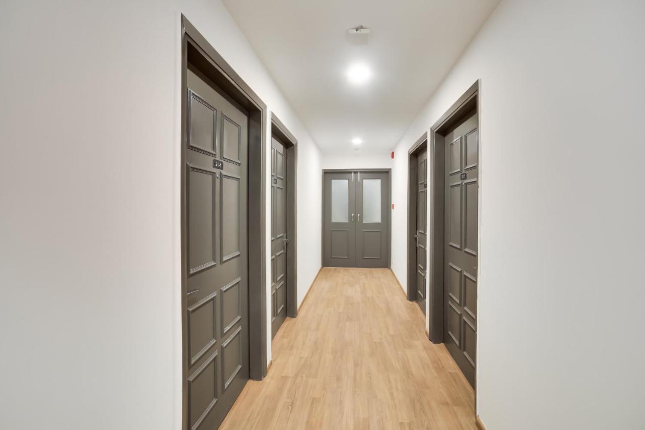 فندق نيودلهيفي  Oyo Townhouse 019 Anand Vihar المظهر الخارجي الصورة